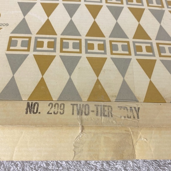 Vintage Irvinware Silver Tone Two Tier Serving Tray W Handle - Picture 2 of 16